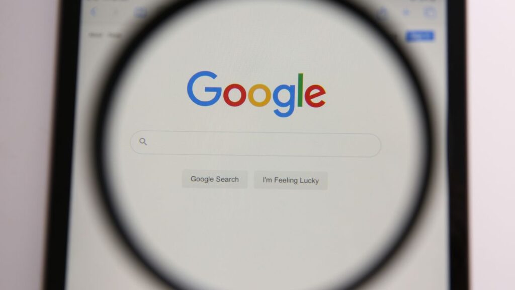 Visuel coloré de la roue de la chance Google pour célébrer son anniversaire